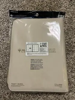Magic the Gathering Final Fantasy Cloud Ultra Pro 9-Pocket Binder Torn Seal - Image 2