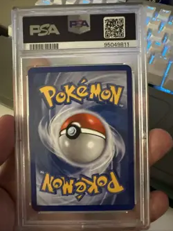 2005 POKEMON EX UNSEEN FORCES #35 BAYLEEF-REVERSE FOIL PSA 8 - Image 2
