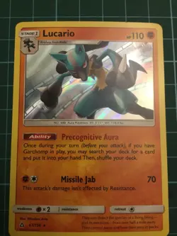 2018 Pokemon Lucario 67/156 holo Sun & Moon - Image 1