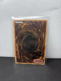 Yugioh Dark Magician SDY-006 Ultra Rare Unlimited VLP Holo Super Clean Gradeable - Image 2