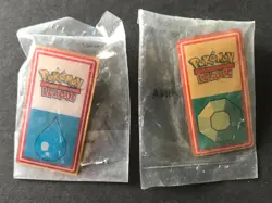 2 X Pokemon Pin Badge Gym League Wizards 2000 Kanto Region Original Indigo NEW - Image 1