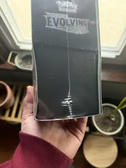 Pokemon Evolving Skies Elite Trainer Box ETB Sealed Includes Plastic Case - Image 4
