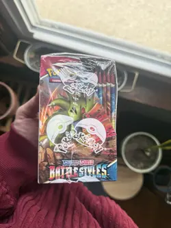 Pokemon Battle Styles Booster Box Factory Sealed Brand New Includes Plastic Case - Image 3