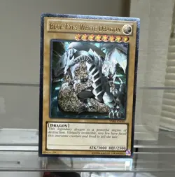Blue-Eyes White Dragon (UTR) YSKR-EN001 Kaiba Reloaded Unlimited - Image 1