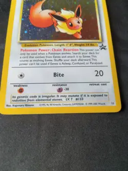 Pokemon TCG Eevee - Holofoil #11 WOTC 2000 Black Star Promo holo - Image 3