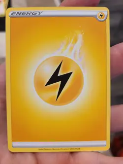 Lightning Energy - 2020 - Common - Sword & Shield (Base Set) - Pokemon - Image 1