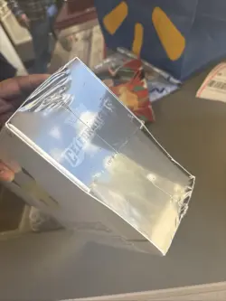 Pokemon Celebrations Pikachu Elite Trainer Box Pokemon TCG English - Image 4