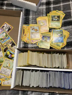 VINTAGE WOTC POKEMON CARDS RANDOM LOT OF 25! MP-HP!! 90’s and early 2000s! - Image 1