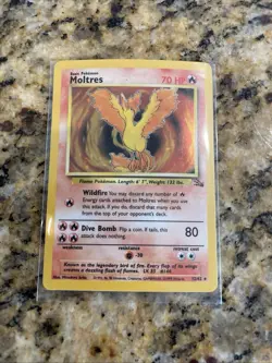 Pokemon Holographic Moltres Legendary Collection 30/110 Regular Rare - Image 3