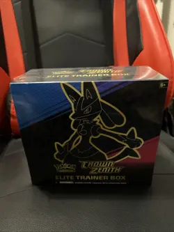 Pokemon TCG: Crown Zenith Elite Trainer Box - 10 Packs 820650851476 - Image 1