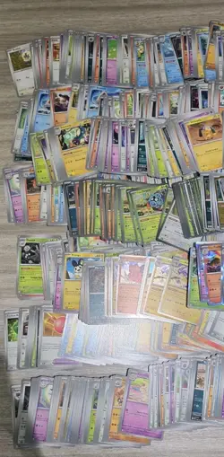 1000 Pokemon Card Bulk Lot Common/Uncommon/ Holo/ Reverse Holo - Image 2