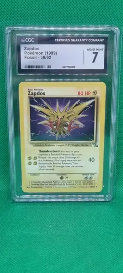 CGC 7 Pokemon 1999 Fossil Zapdos 30/62 RARE Vintage Graded Wizard Of The Coast - Image 1