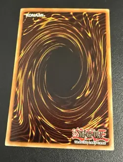 Yu-Gi-Oh Harpie's Feather Duster SDD-003 Limited Edition Secret Rare Holo Card - Image 2