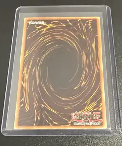 Yu-Gi-Oh Harpie's Feather Duster SDD-003 Limited Edition Secret Rare Holo Card - Image 4