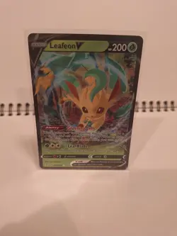 Leafeon V ULTRA RARE Card 7/203 Evolving Skies 2021 Pokemon TCG NM - Image 3