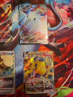 Pokemon Card Lot - V/Vstar/Vmax 10 card lot w free 15 holos - Image 4