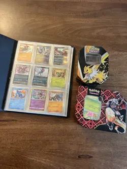 HUGE POKEMON CARDS CHILDHOOD COLLECTION LOT - Image 1