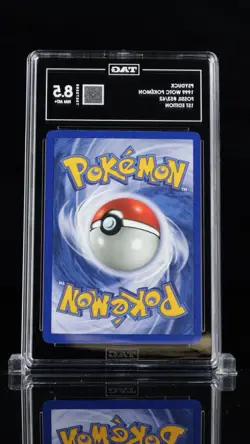 1999 POKEMON FOSSIL 1ST ED #53 PSYDUCK TAG 8.5 PSA BGS - Image 2