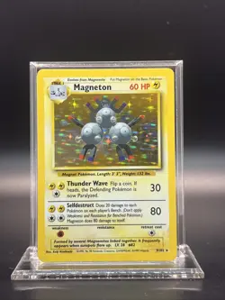 Magneton 009/102 – Base Set – Holo Rare – Light Play - Pokemon - Image 1