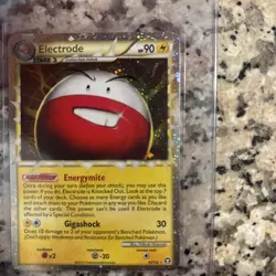 Pokemon TCG Electrode Prime Holo Card 93/102 Triumphant Ultra Rare - Image 3