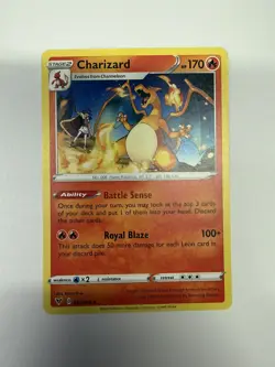 Charizard Rare SWSH04: Vivid Voltage 025/185 Pokemon 2020 - Image 1