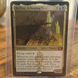 1 x Raffine, Scheming Seer - Foil - Promo Pack - Streets of New Capenna - NM 213 - Image 1