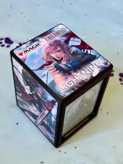 Magic the Gathering Deck Box - Final Fantasy - Lightning - Image 1