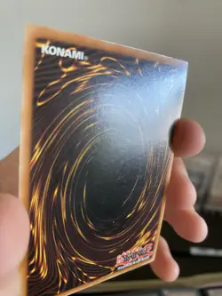 Yugioh Dark Magician SDY-006 Ultra Rare NM - Image 5