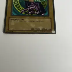 YuGiOh! Card Dark Magician Ultra Rare SDY-006 Unlimited Edition - Image 3