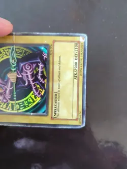 Dark Magician SDY-006 Ultra Rare Unlimited Edition HP Yugioh - Image 2