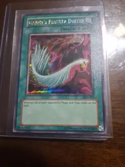 Harpie's Feather Duster SDD-003 Yu-Gi-Oh Limited Edition Secret Rare Holo Foil - Image 1