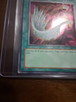 Harpie's Feather Duster SDD-003 Yu-Gi-Oh Limited Edition Secret Rare Holo Foil - Image 3