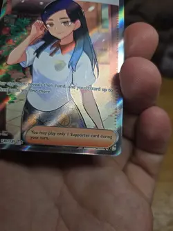 Pokemon TCG Prismatic Evolutions Eri Full Art Trainer Ultra Rare Card 136/131 - Image 3