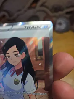 Pokemon TCG Prismatic Evolutions Eri Full Art Trainer Ultra Rare Card 136/131 - Image 4