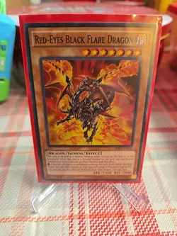 Konami Yu-Gi-Oh! Red-Eyes Black Flare Dragon LDK2-ENJ02 1st Edition Dragon Lege… - Image 1
