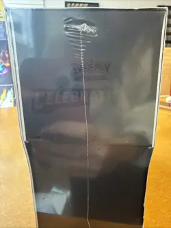 Pokemon TCG Celebrations 25th Anniversary Elite Trainer Box ETB New Sealed - Image 3