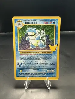 Pokemon TCG Blastoise Celebrations: Classic Collection 2/102 Holo Holo Rare - Image 2