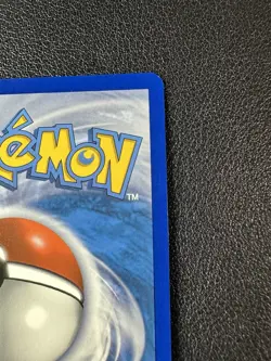 Pokemon TCG Mew 32/68 Reverse Holo Rare Hidden Fates - Image 4