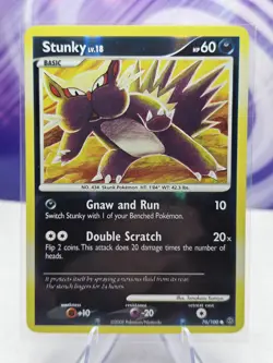 Stunky 76/100 Stormfront Reverse Holo Common 2008 English Pokemon TCG Card LP - Image 1