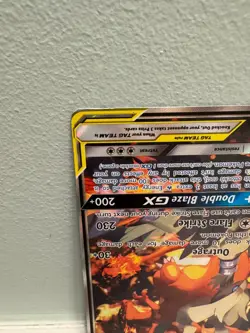 Pokemon Reshiram & Charizard GX TAG TEAM Black Star Promo SM201 Full Art LP - Image 4