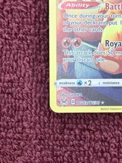 Pokemon Lost Origin Trainer Gallery Charizard TG03/TG30 Illustration Rare Holo - Image 2