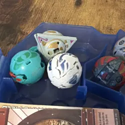 11 Bakugan Battle Brawlers And 22 Cards With Case - Image 3