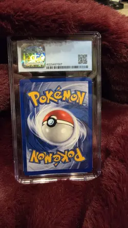 CGC 8 Dugtrio 1999 Base Set 1st Edition Shadowless 19/102 Pokemon Card - Image 2