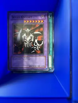 Skull Knight - MRD-123 - Common - Unlimited Edition - Lightly Played - Image 1