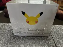 Pokemon TCG: 25th Anniversary Celebrations Elite Trainer Box (2021) 820650809439 - Image 1
