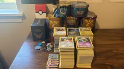 English Pokemon Card Lot 1000+ Common - Holo Rares 1999- 2021 (Tins included) - Image 1