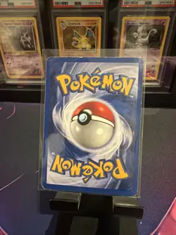 POKEMON 1995- 1998 AZUMARILL Card!! Classic Trading Cards 2/111 NM Light Surface - Image 2