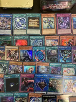 Yugioh Cards - 600+ Tin Joblot Bundle - Old And New 100+ Holos - Image 5