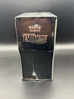 Pokemon Sword & Shield Evolving Skies Elite Trainer Box - Image 3