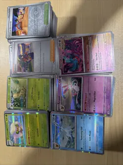 Pokemon Prismatic Evolutions TCG Bulk Lot - 1,000+ Cards Holo/REV/UNC/commons - Image 4